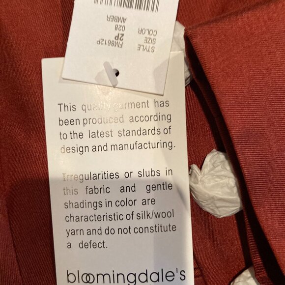 NEW w/Tags Sutton Studio Bloomingdale's Amber Silk Satin Suit Jacket Sz 2P - Picture 9 of 9